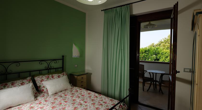 Agriturismo Torre Dei Preti 佩斯基奇 客房 照片