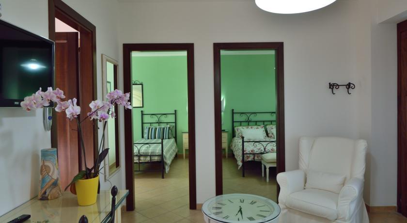 Agriturismo Torre Dei Preti 佩斯基奇 客房 照片