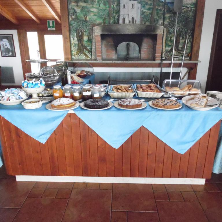 Agriturismo Torre Dei Preti 佩斯基奇 外观 照片